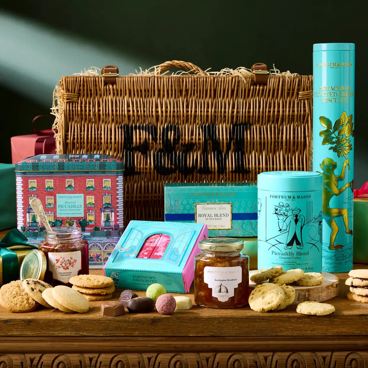 Win A Luxury Fortnum & Mason Piccadilly Hamper | DAYMADE